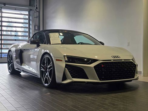 Used 2020 Audi R8 V10 performance image 7