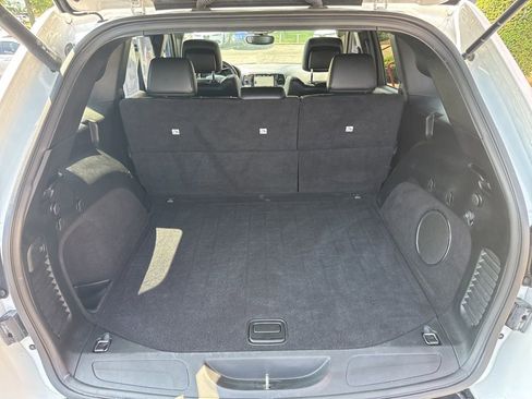 Used 2020 Jeep Grand Cherokee Altitude image 55