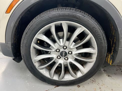 Used 2015 Lincoln MKC FWD w/ Equipment Group 102A Reserve image 28