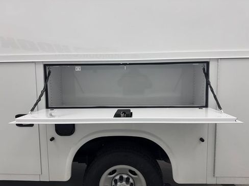 New 2026 Chevrolet Express 3500 w/ Power Convenience Package RWD image 24