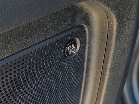 Certified 2023 Ford Escape ST-Line Elite w/ Premium Technology Package image 19