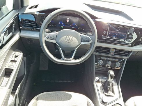 Used 2024 Volkswagen Taos S AWD/4WD image 11