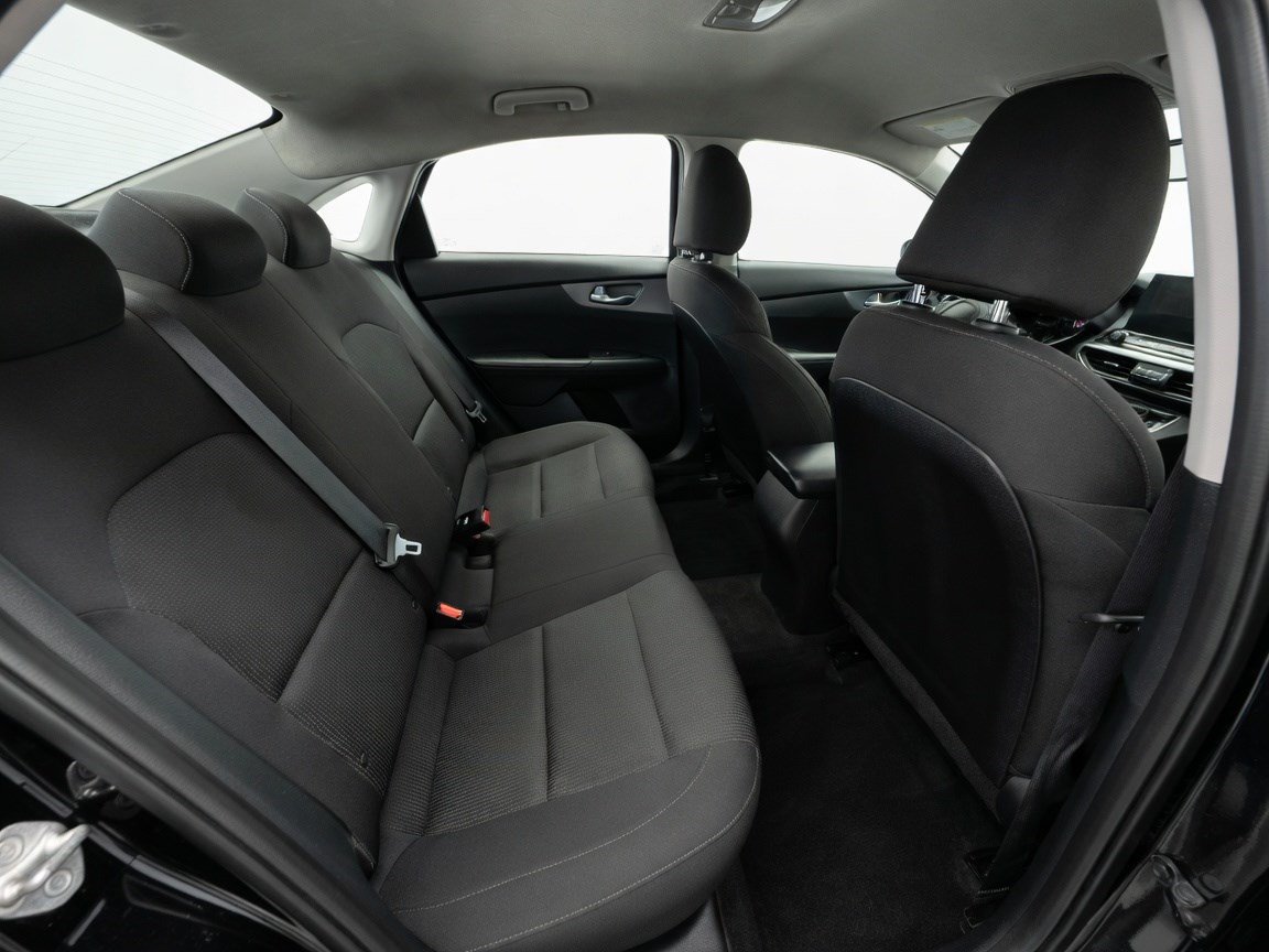 Used 2021 Kia Forte Sedan FWD image 17