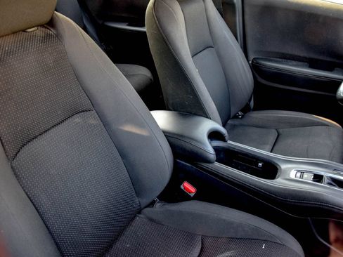 Used 2019 Honda HR-V Sport image 21