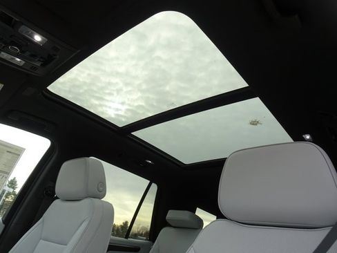 New 2026 Chevrolet Tahoe Premier image 6