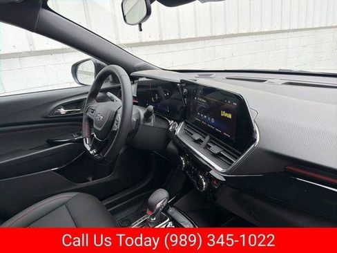 New 2026 Chevrolet Trax RS w/ Driver Confidence Package image 36