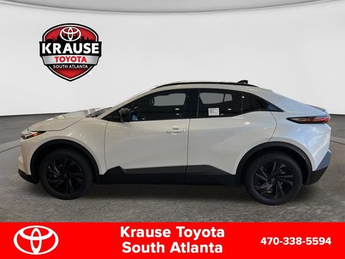 New 2026 Toyota C-HR AWD/4WD image 7
