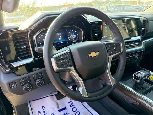 Used 2025 Chevrolet Silverado 1500 LT w/ Texas Edition Plus image 11