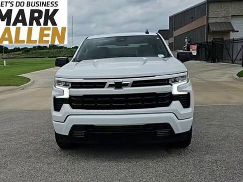 Used 2024 Chevrolet Silverado 1500 RST AWD/4WD image 3