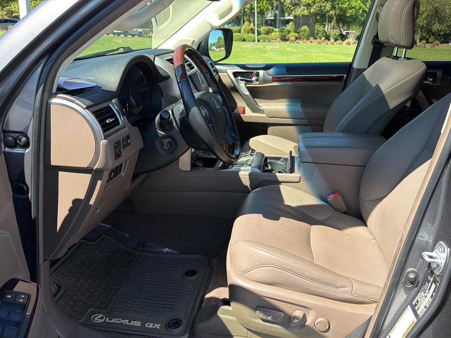 Used 2019 Lexus GX 460 Premium AWD/4WD image 10