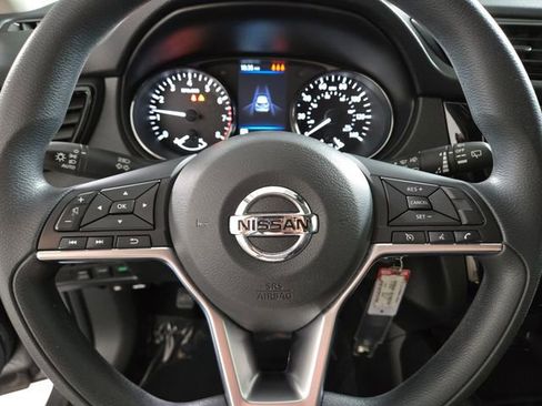 Used 2022 Nissan Rogue Sport S image 30