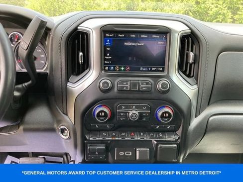 Used 2021 Chevrolet Silverado 1500 LT Trail Boss w/ Convenience Package II AWD/4WD image 17