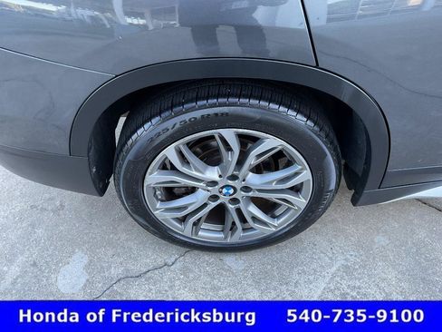 Used 2017 BMW X1 xDrive28i AWD/4WD image 11