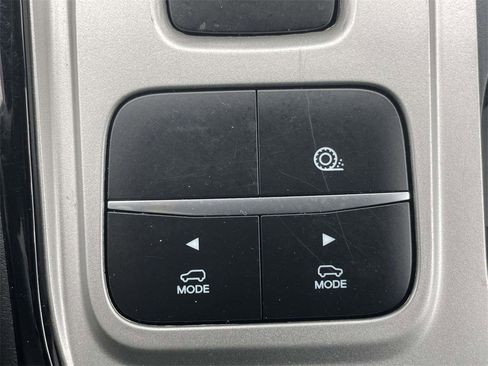 Certified 2023 Ford Explorer ST-Line w/ Class IV Trailer Tow Package image 24