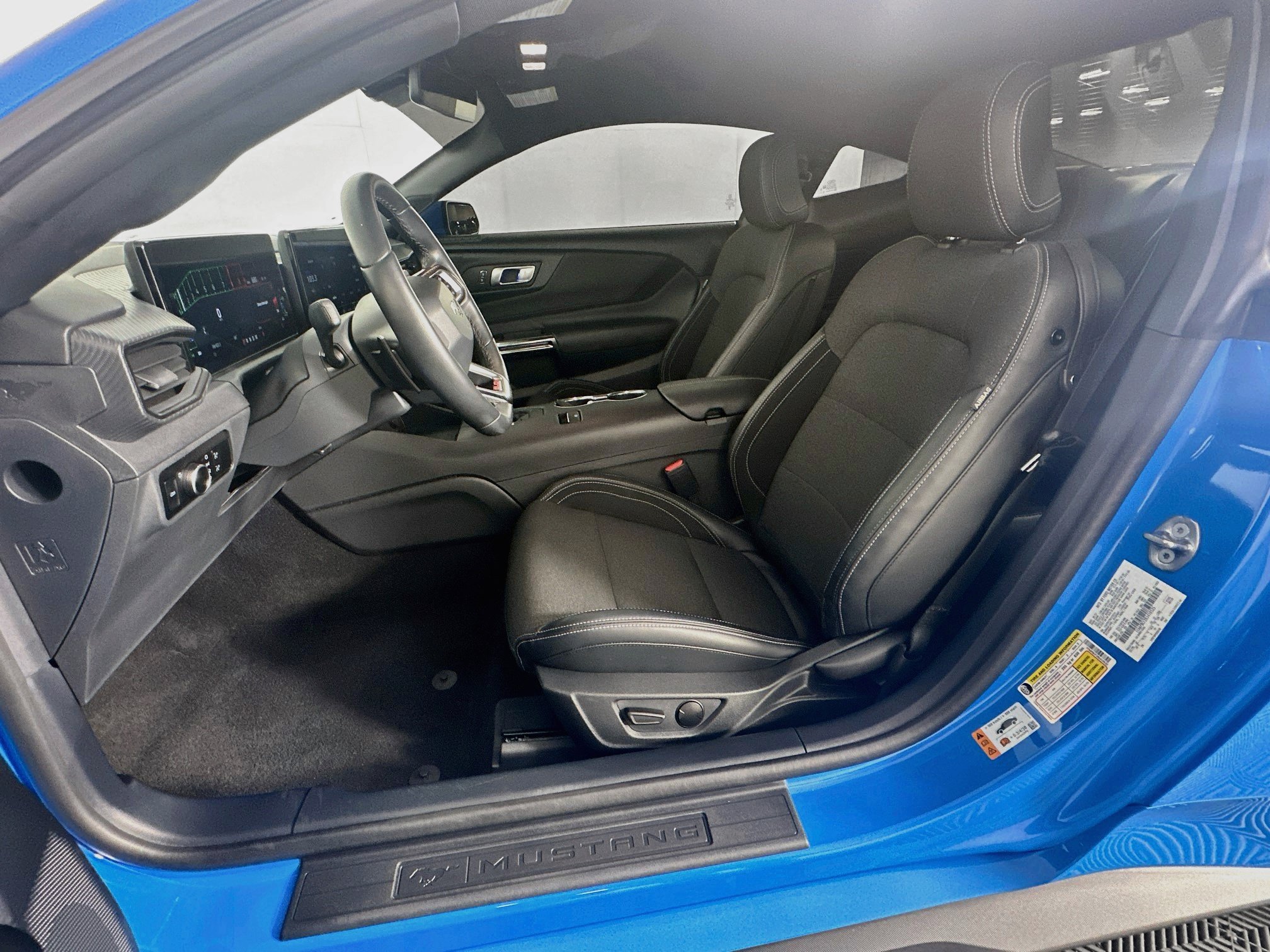 Used 2024 Ford Mustang GT RWD image 13