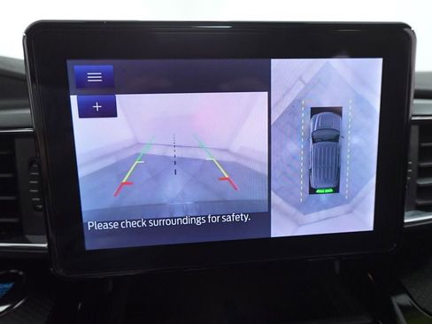 Certified 2023 Ford Explorer ST-Line image 19