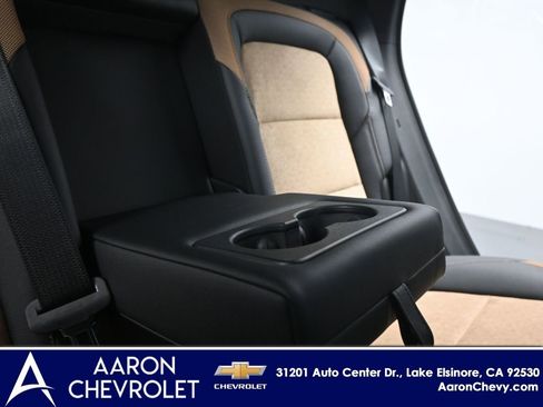 New 2026 Chevrolet Equinox ACTIV w/ Safety and Technology Package image 19