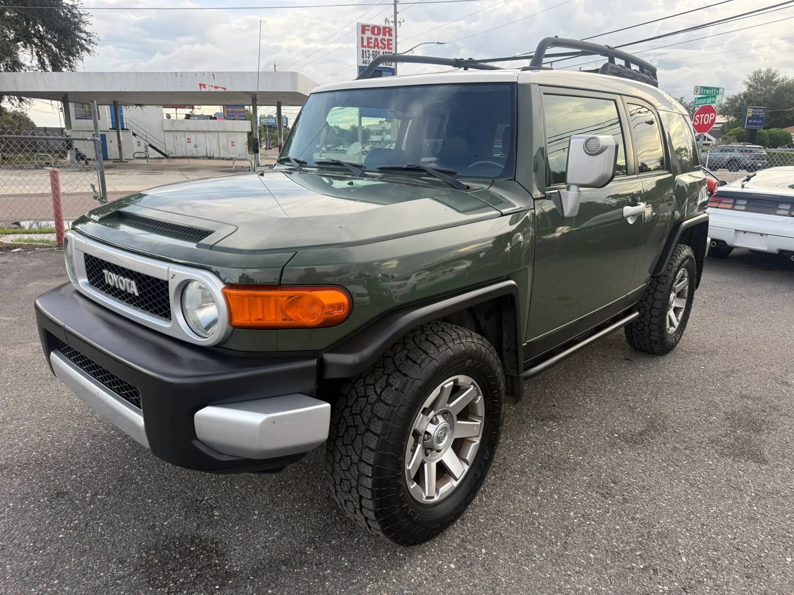 Used 2014 Toyota FJ Cruiser 4WD w/ Upgrade Package image 1