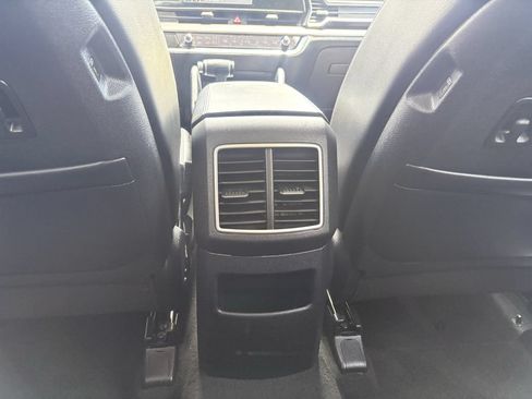 Used 2023 Kia Sportage EX FWD image 25