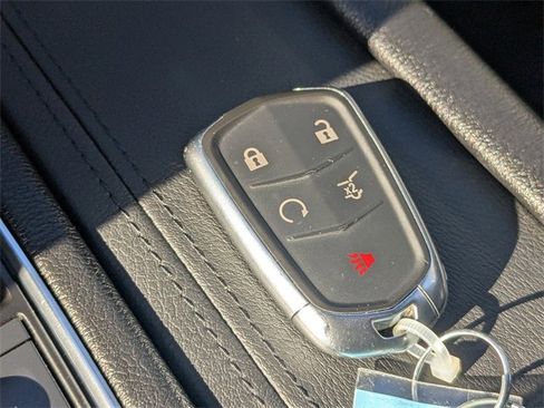 Used 2023 Cadillac XT6 Premium Luxury image 23