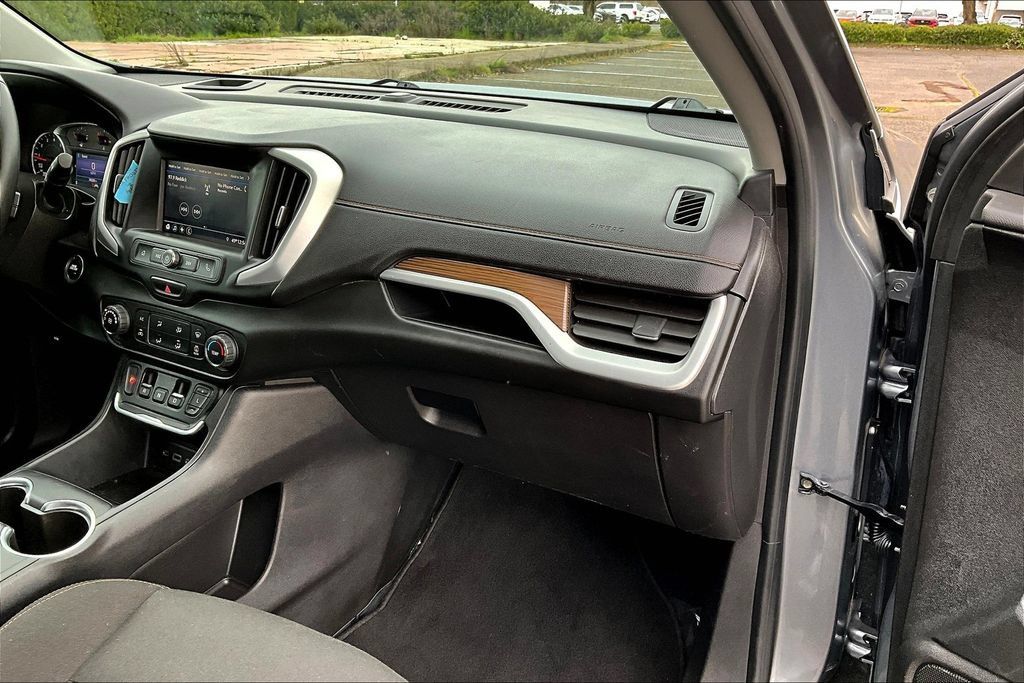 Used 2021 GMC Terrain SLE AWD/4WD image 20