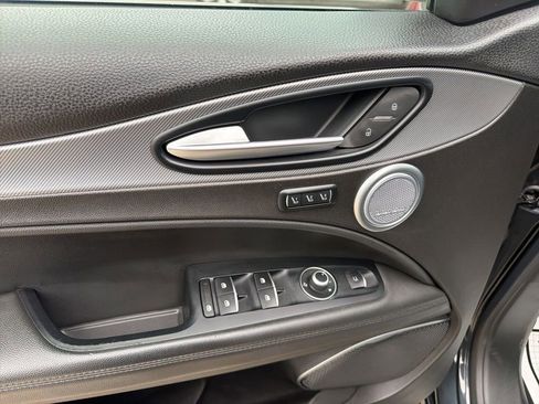 Used 2020 Alfa Romeo Stelvio Ti Sport w/ Quick Order Package 22S Sport image 14