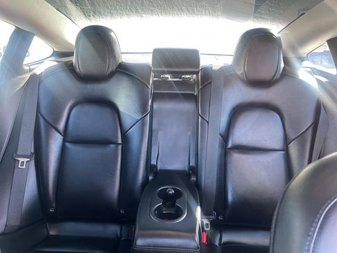 Used 2021 Tesla Model 3 Long Range image 29