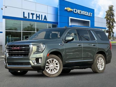 Used 2024 GMC Yukon SLT AWD/4WD image 1