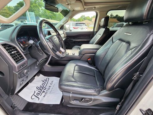 Used 2019 Ford Expedition Platinum image 15