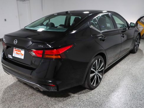 Used 2022 Nissan Altima 2.5 SR image 7