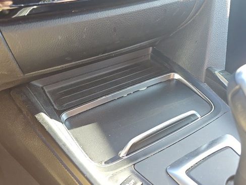 Used 2019 BMW 430i Convertible image 19