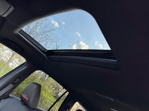 Used 2022 Honda Pilot TrailSport image 20