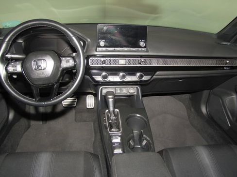 Certified 2025 Honda Civic Sport image 14