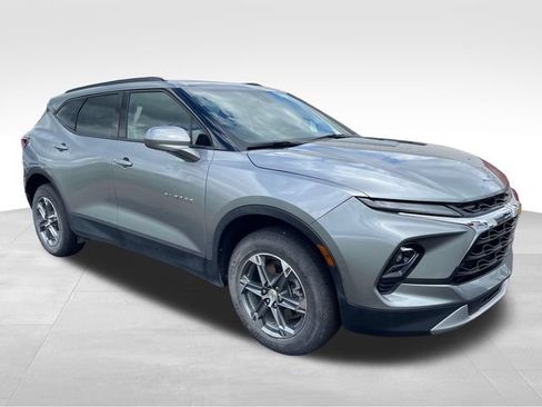 Used 2024 Chevrolet Blazer LT w/ Convenience Package AWD/4WD image 8