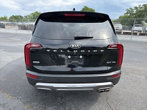 Used 2021 Kia Telluride SX w/ SX Prestige Package AWD/4WD image 3
