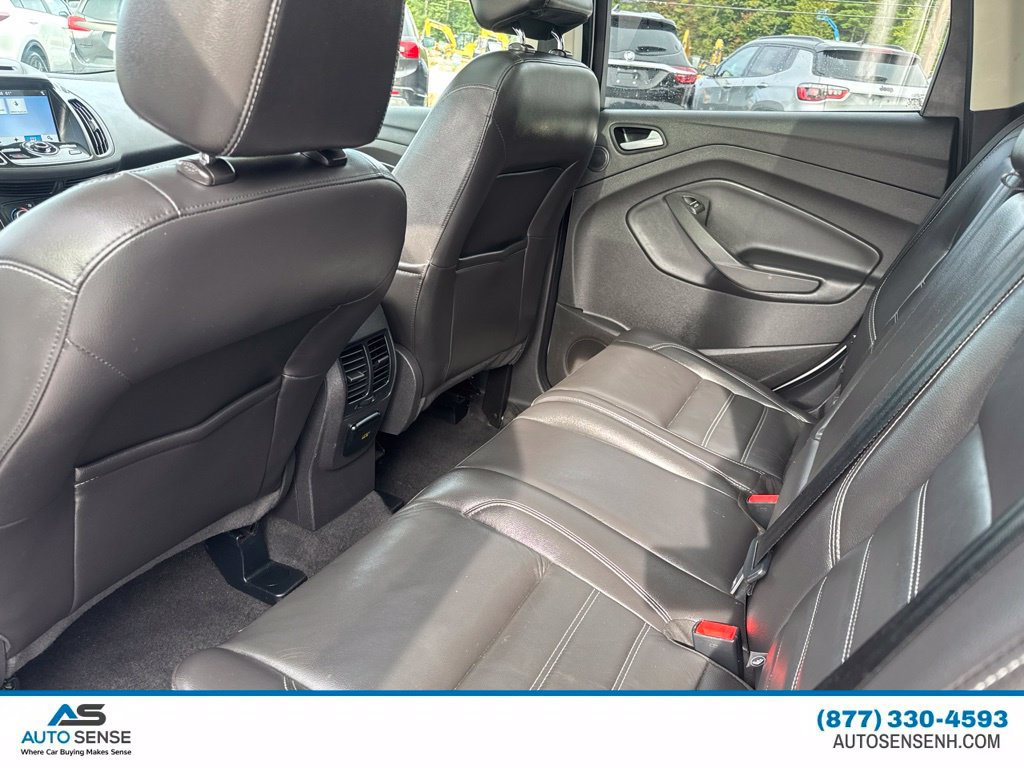 Used 2017 Ford Escape Titanium AWD/4WD image 24
