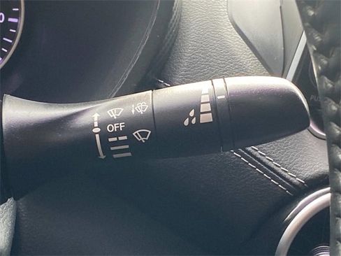 Used 2022 Nissan Sentra SV w/ Trunk Package image 22