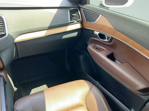 Certified 2023 Volvo XC90 B6 Plus w/ Protection Package Premier AWD/4WD image 13