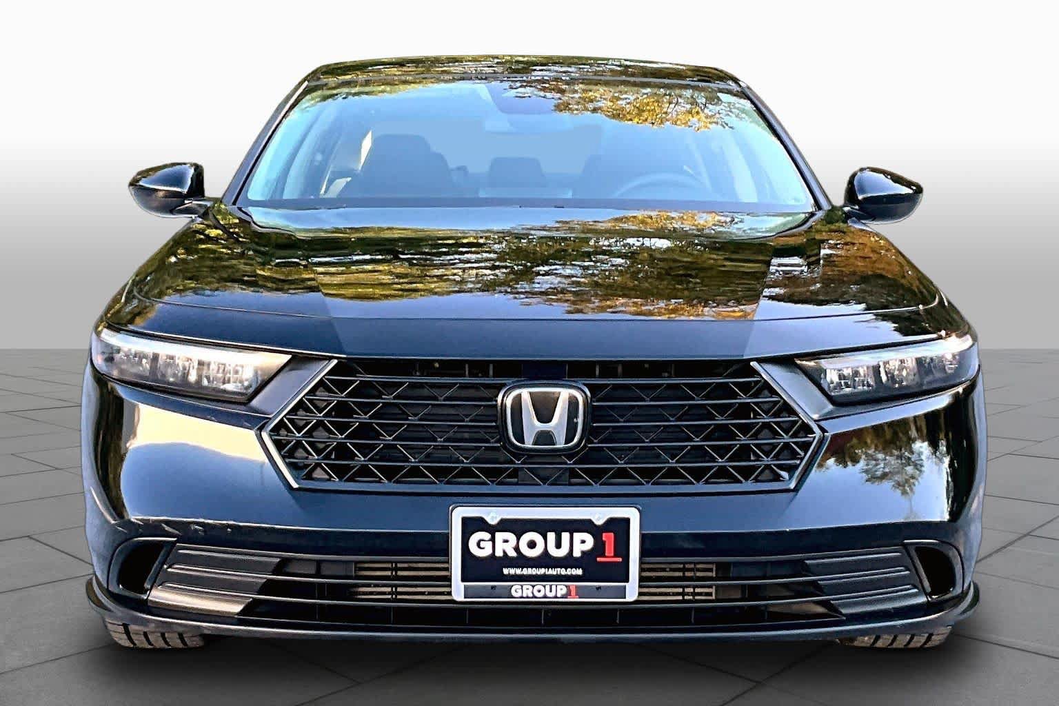Used 2023 Honda Accord EX image 4