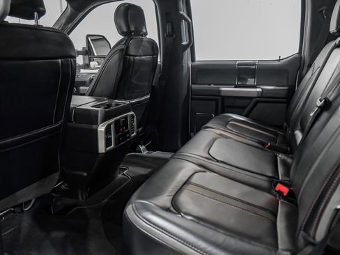 Used 2021 Ford F450 Platinum w/ FX4 Off-Road Package AWD/4WD image 31