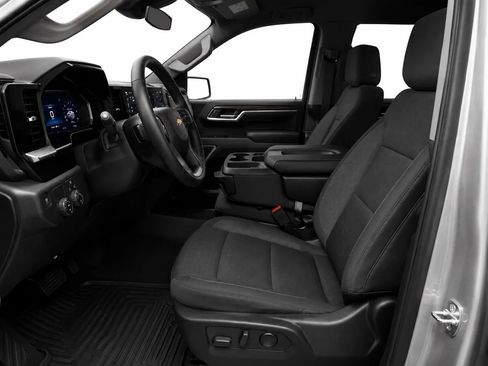 Used 2024 Chevrolet Silverado 1500 LT RWD image 8