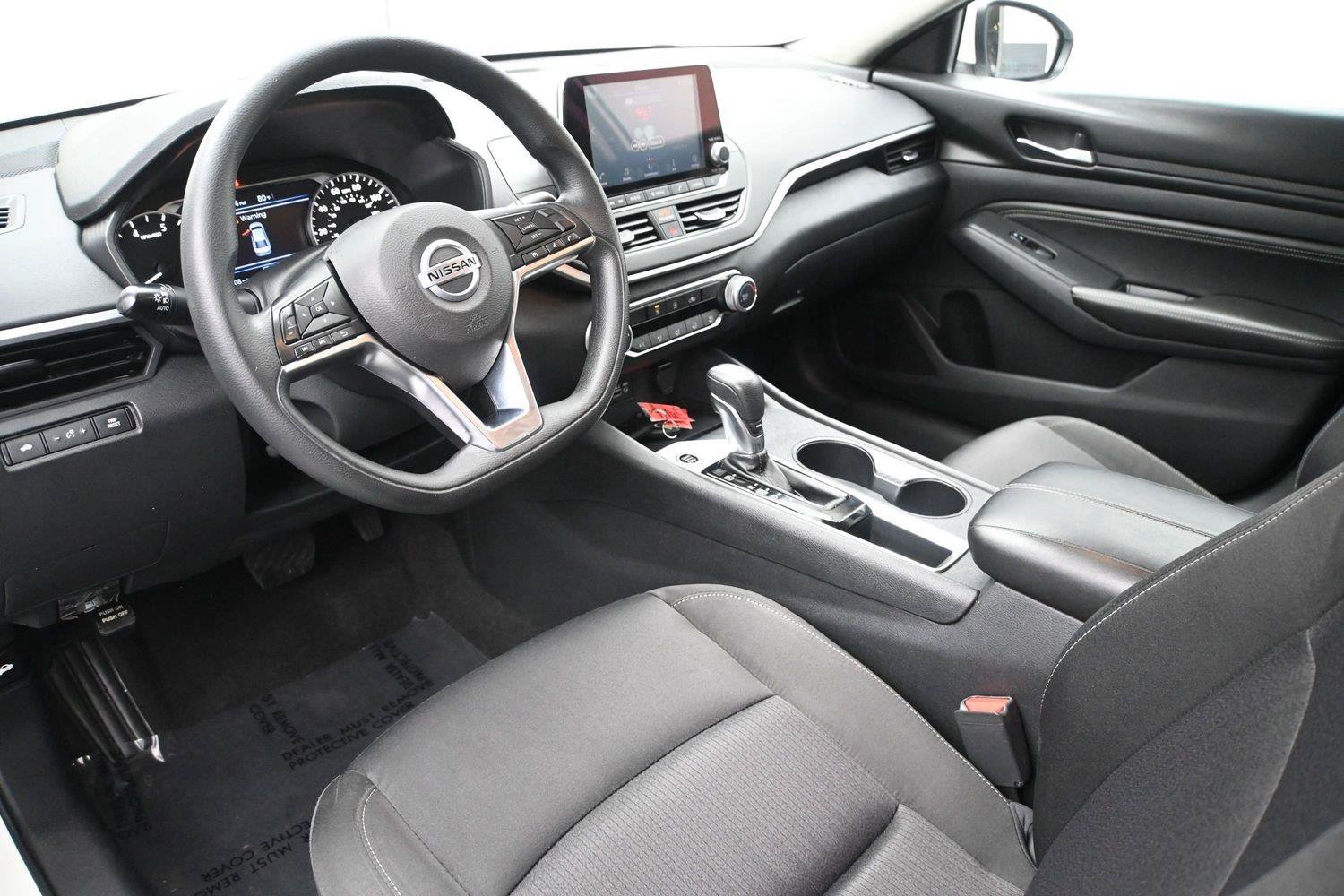 Used 2020 Nissan Altima 2.5 S FWD image 2