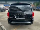 Used 2020 Dodge Grand Caravan SXT image 6