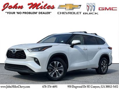 Used 2022 Toyota Highlander XLE