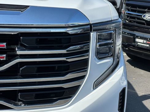 Used 2024 GMC Sierra 1500 SLT image 51