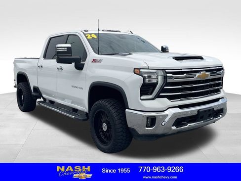Used 2024 Chevrolet Silverado 2500 LTZ w/ LTZ Premium Package AWD/4WD image 1