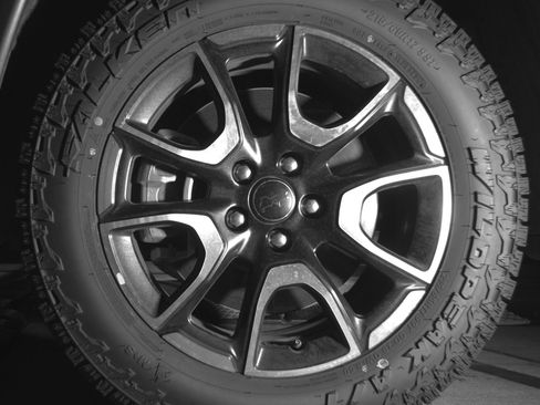 Used 2025 Jeep Compass Trailhawk w/ Trailer Tow Group AWD/4WD image 12