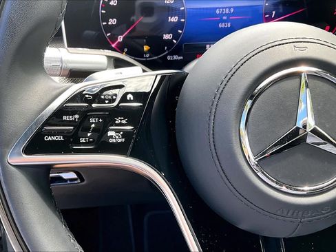 Used 2025 Mercedes-Benz S 500 4MATIC image 24