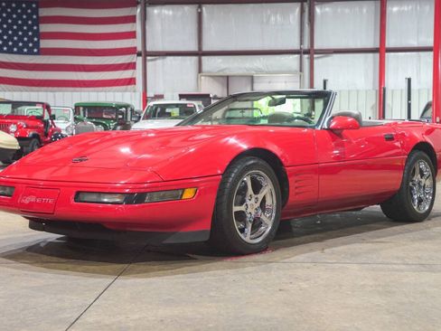 Used 1991 Chevrolet Corvette Convertible RWD image 1