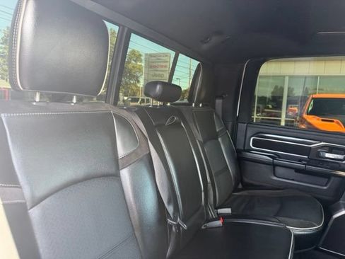 Used 2024 RAM 2500 Laramie w/ Night Edition AWD/4WD image 38